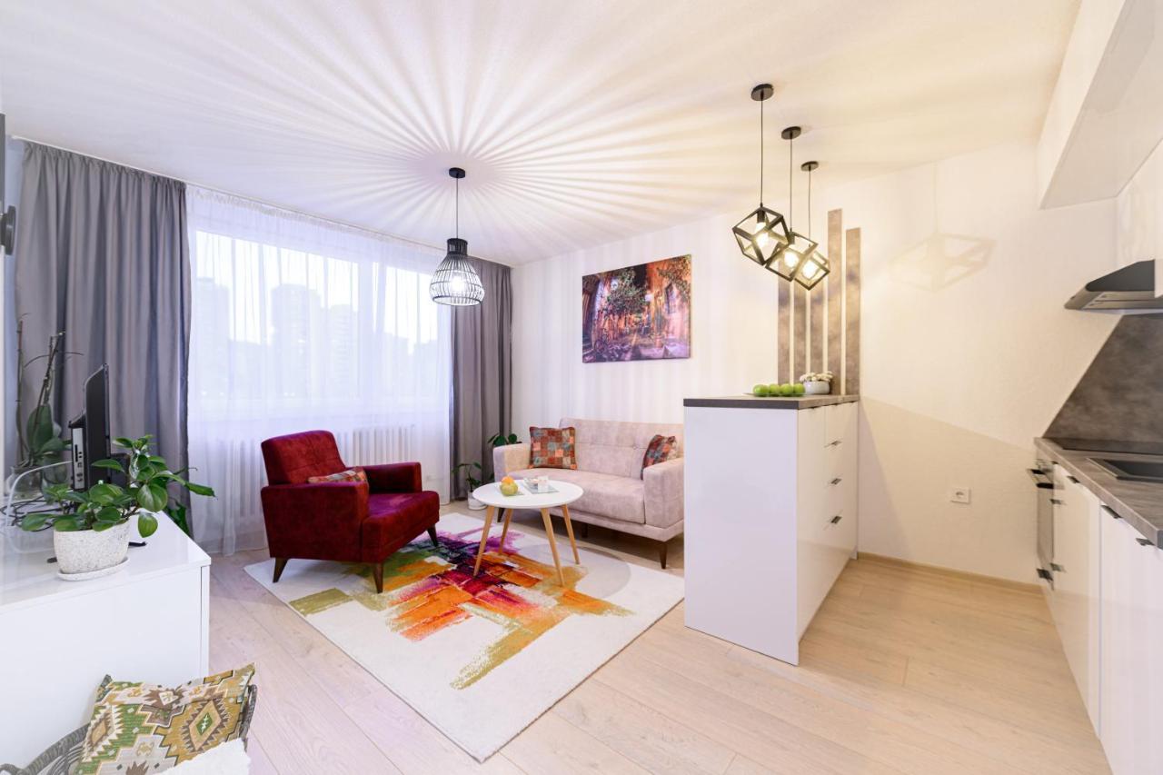 Apartment Una Alipasino With Two Bedrooms ซาราเยโว ภายนอก รูปภาพ