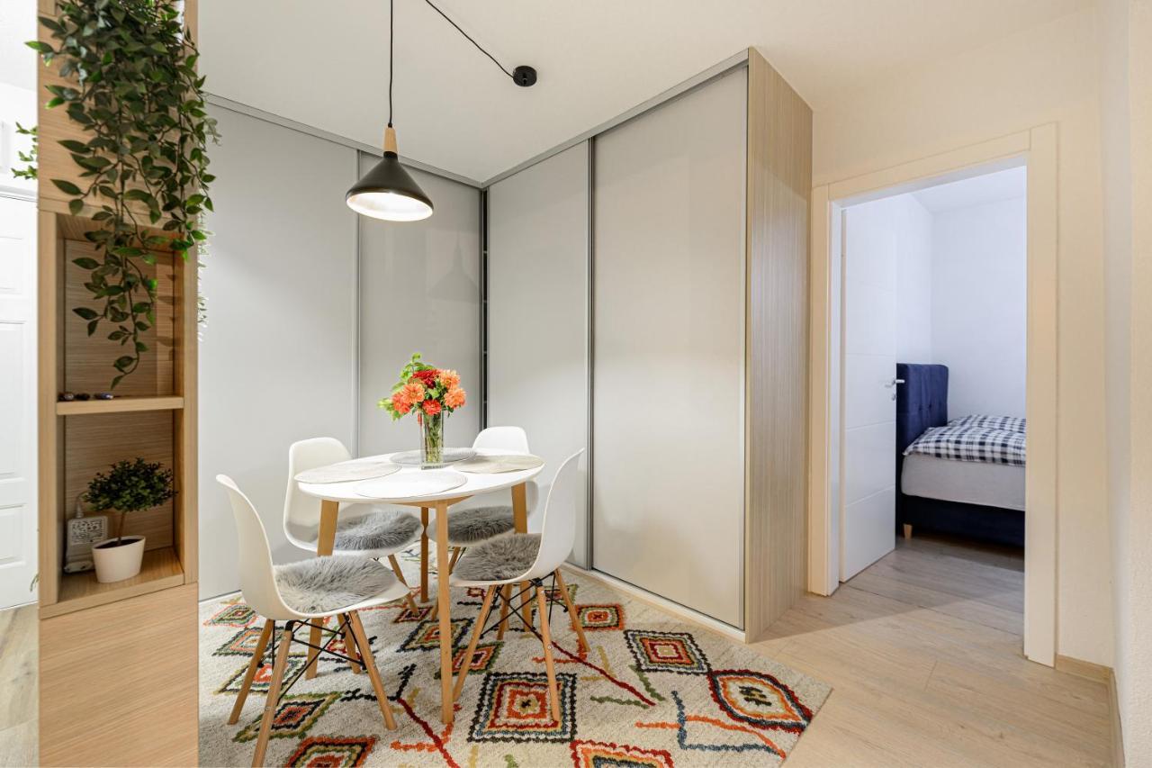 Apartment Una Alipasino With Two Bedrooms ซาราเยโว ภายนอก รูปภาพ